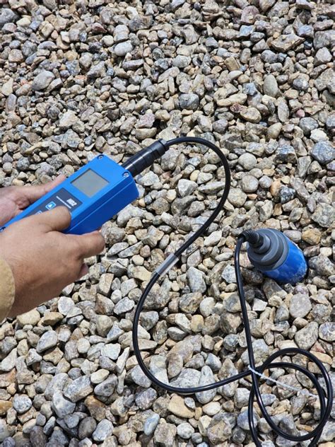 custom hand held aggregate moisture meter|best moisture detector home use.